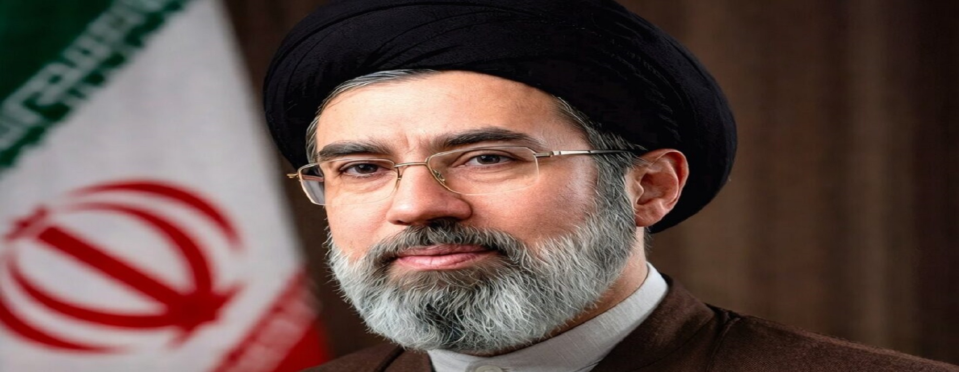 رهبر سوم انقلاب اسلامی ایران حضرت آیت الله امام سید مجتبی خامنه ای 